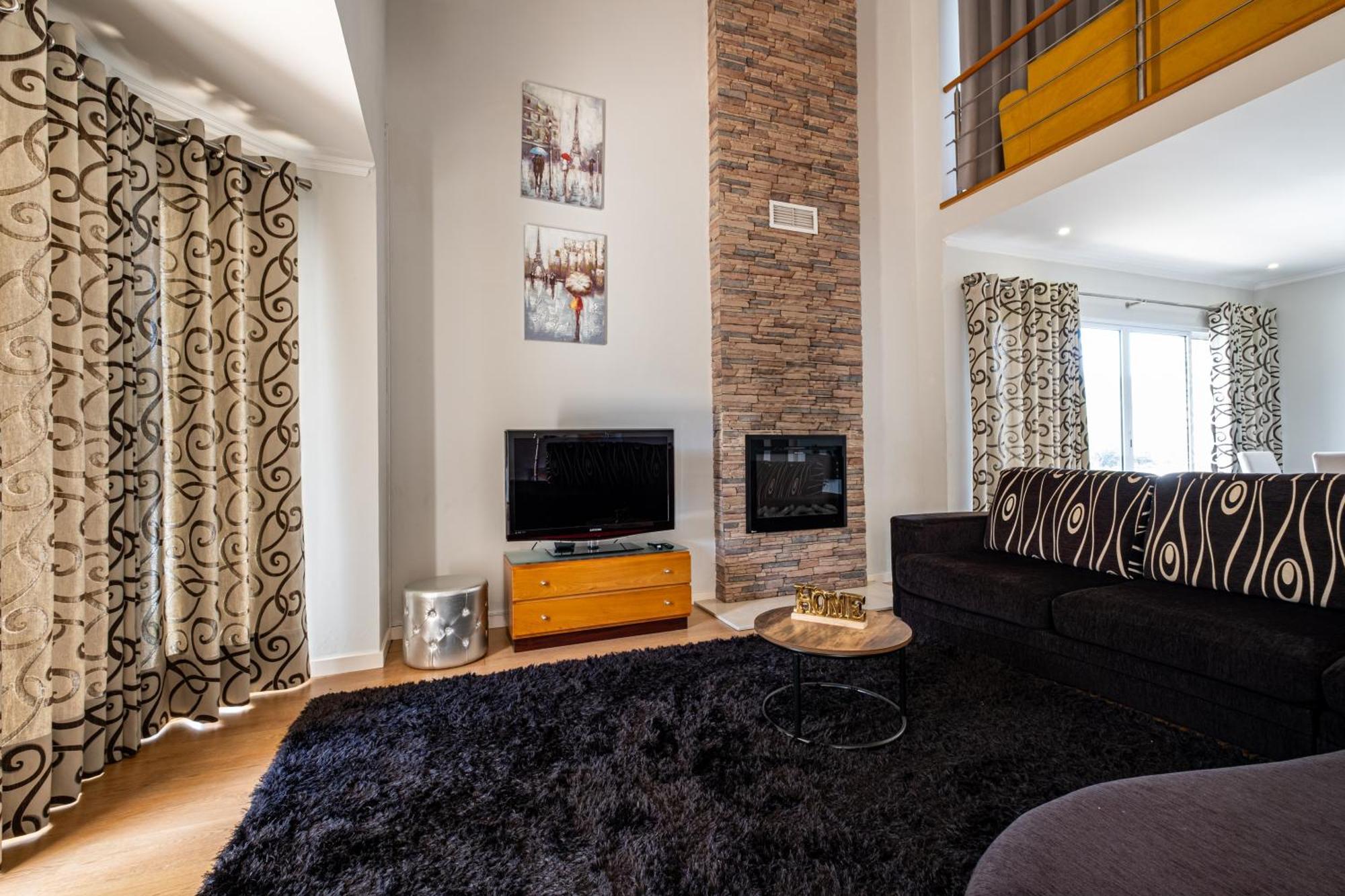 Caldera Villa