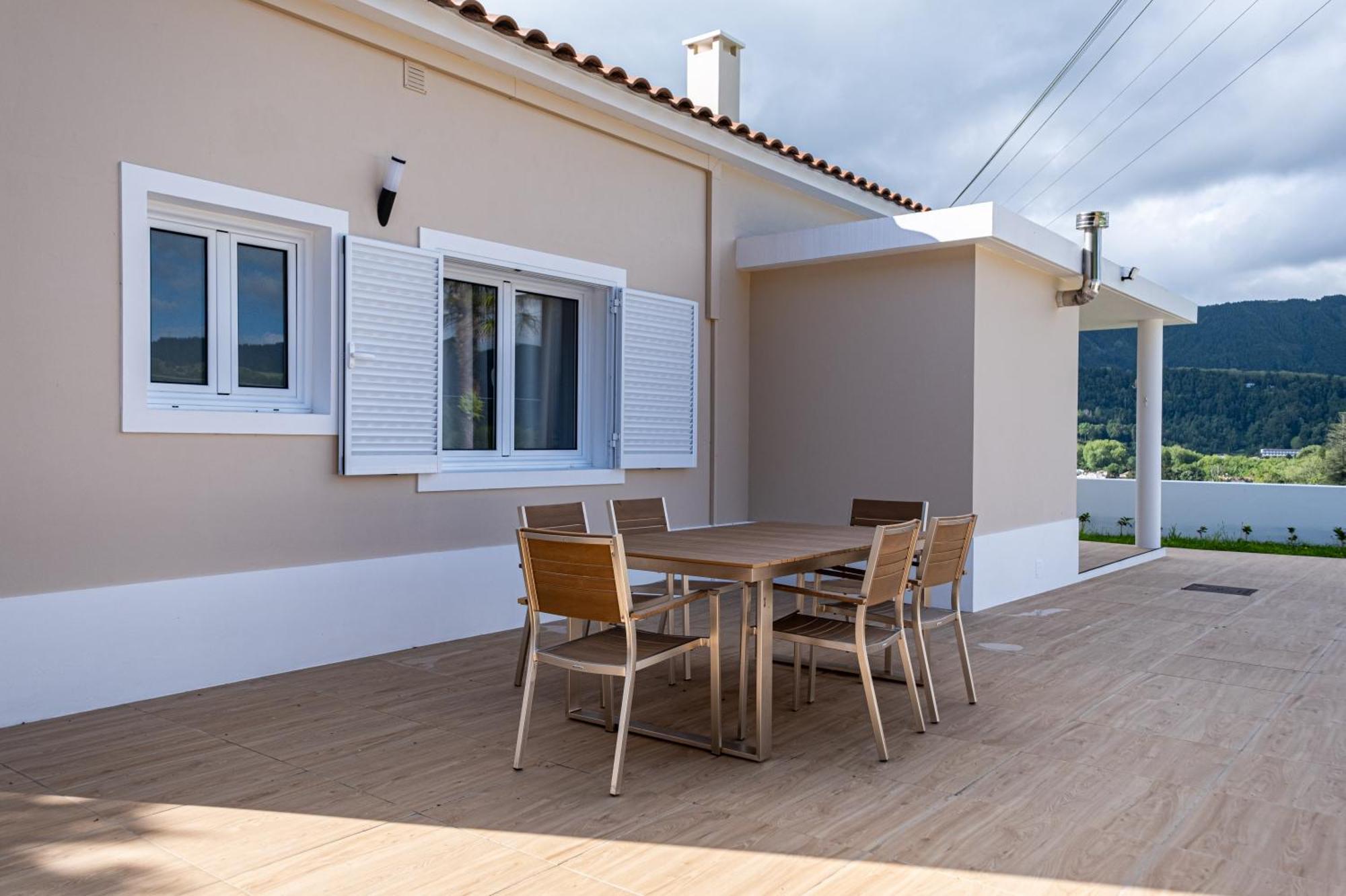 Villa Caldera *